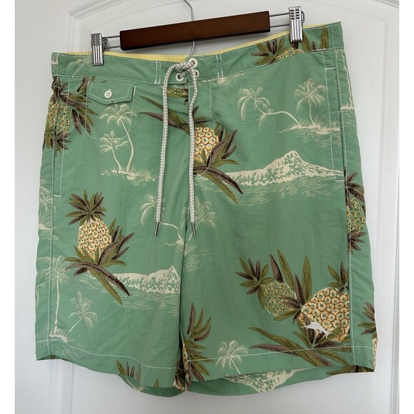 Tommy Bahama Other - Tommy Bahama Mens Swim Shorts Trunks Medium Pineapple Island Resort M